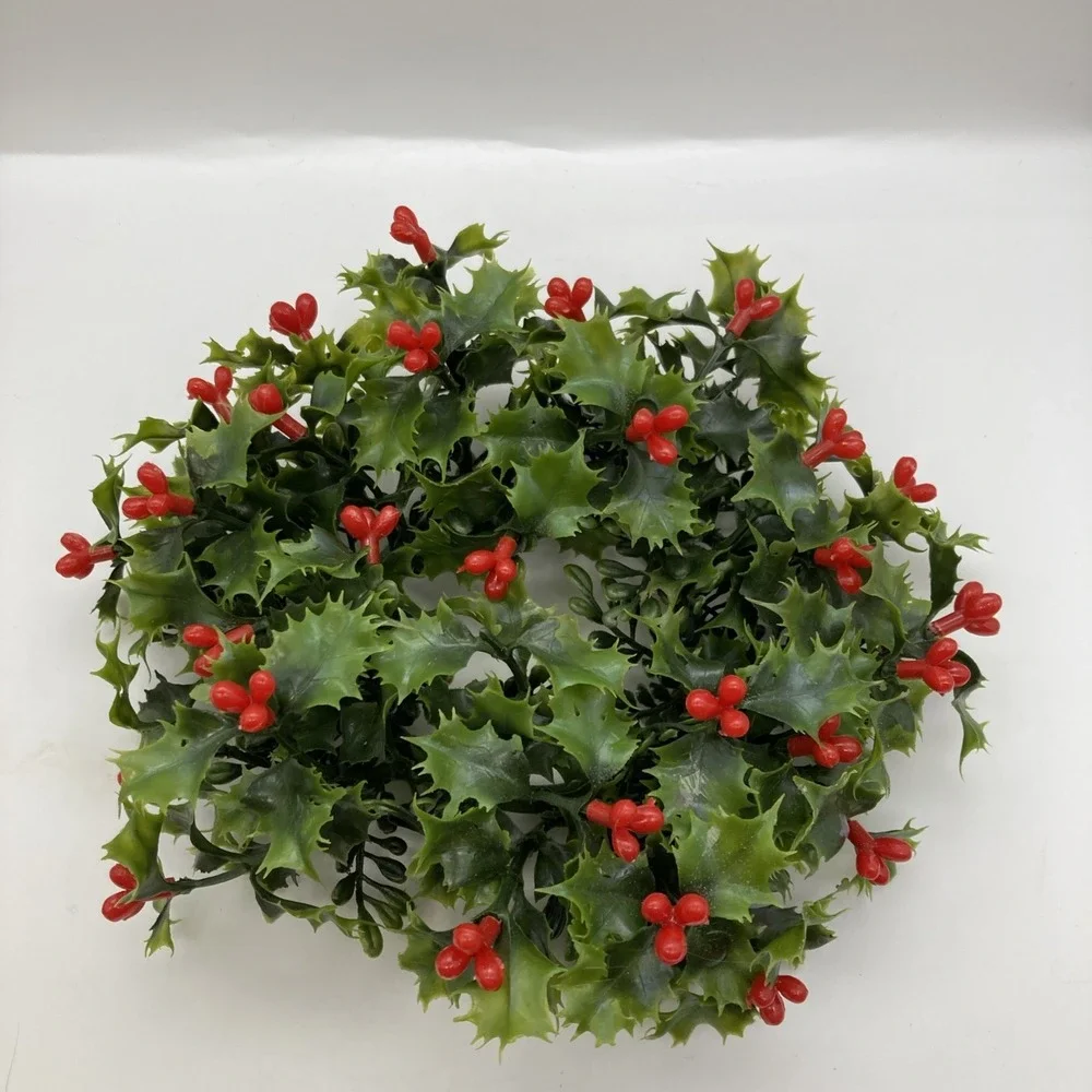Vintage Christmas Plastic Holly Centerpiece Wreath Decoration Candle Ring